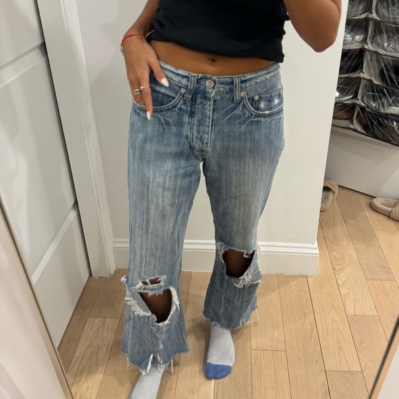 Marc Jacob distressed jeans - Picture 2 of 6